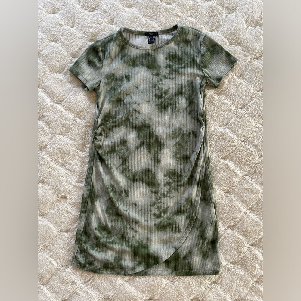 girls size 9/10 forever 21 dress